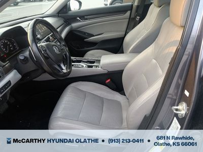 2018 Honda Accord - Photo 3