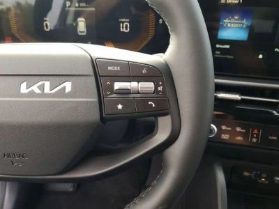 2026 Kia Sportage — photo 12 view