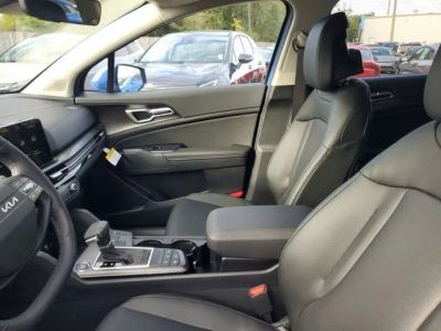 2026 Kia Sportage — photo 8 view