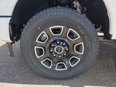 2026 Ford Super Duty - Photo 26