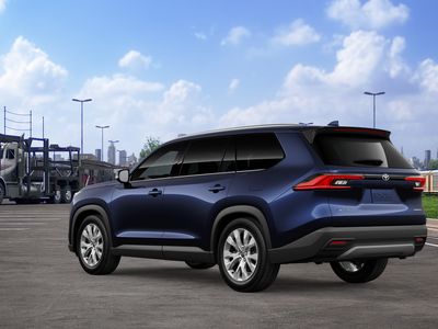 2026 Toyota Grand Highlander Hybrid - Photo 8