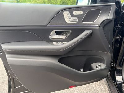 2026 Mercedes-Benz GLE — photo 28 view