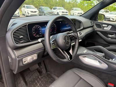 2026 Mercedes-Benz GLE — photo 18 view