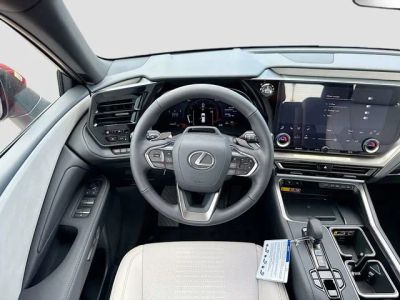 2026 Lexus TX — photo 18 view