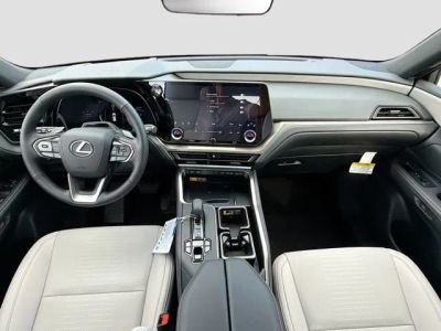 2026 Lexus TX — photo 17 view