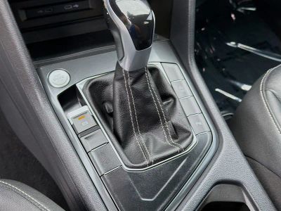 2023 Volkswagen Tiguan — photo 16 view