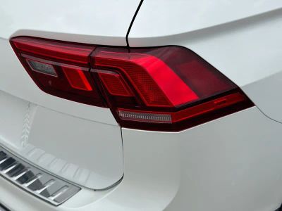 2023 Volkswagen Tiguan — photo 28 view