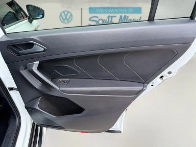 2023 Volkswagen Tiguan — photo 31 view