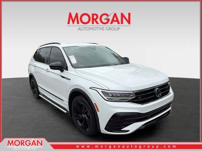 2023 Volkswagen Tiguan SE R-Line Black in Opal White — front three-quarter view