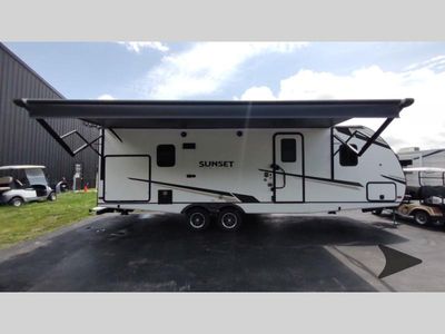 2022 CrossRoads RV Sunset Trail Super Lite - Photo 10
