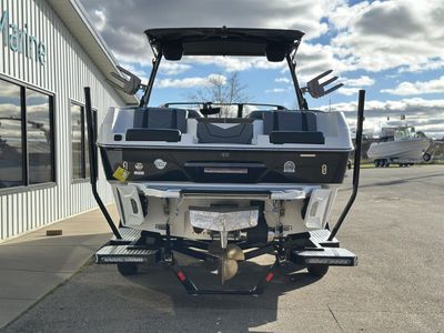 2025 Malibu Boats 25 LSV - Photo 6