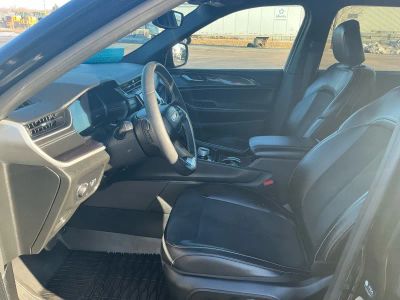 2023 Jeep Grand Cherokee - Photo 9