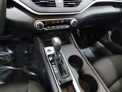 2020 Nissan Altima - Photo 13