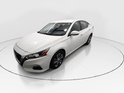 2020 Nissan Altima - Photo 3