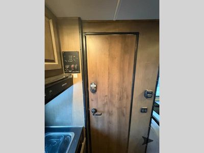 2020 Tiffin Motorhomes Tiffin Wayfarer — photo 38 view