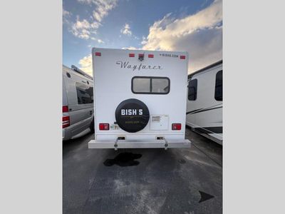 2020 Tiffin Motorhomes Tiffin Wayfarer — photo 7 view