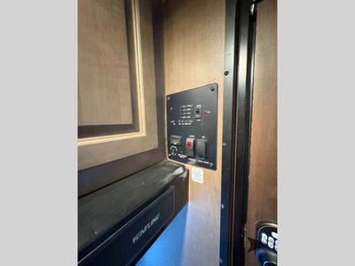 2020 Tiffin Motorhomes Tiffin Wayfarer — photo 42 view
