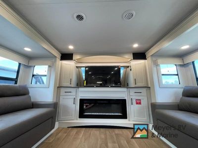 2026 Grand Design Solitude - Photo 14
