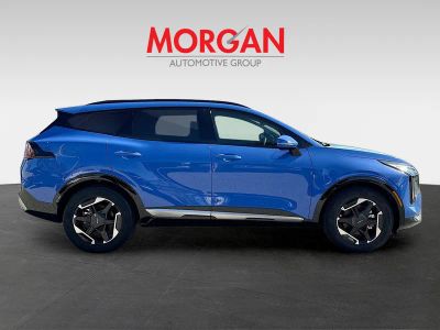 2026 Kia Sportage — engine compartment view