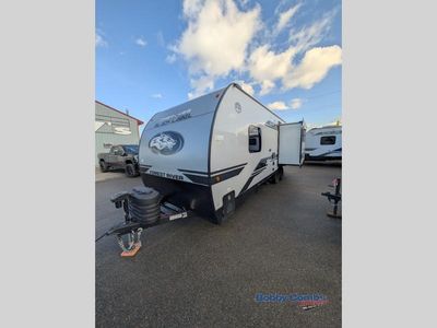 2026 Forest River RV Cherokee Grey Wolf Black Label - Photo 2