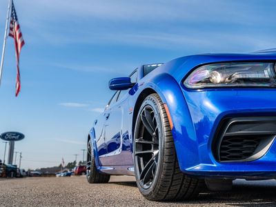 2021 Dodge Charger - Photo 14
