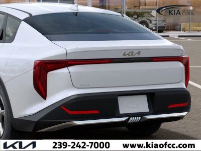 2026 Kia K4 — photo 13 view