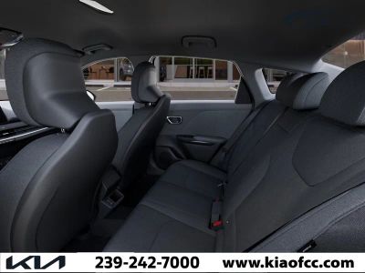 2026 Kia K4 — photo 18 view