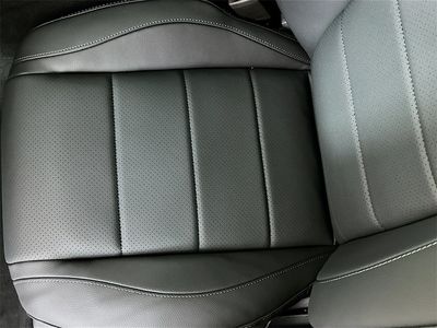 2026 Mercedes-Benz GLE — photo 19 view