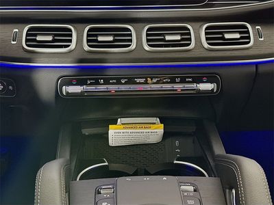 2026 Mercedes-Benz GLE — photo 15 view