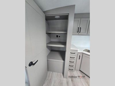 2025 Keystone Outback — photo 14 view