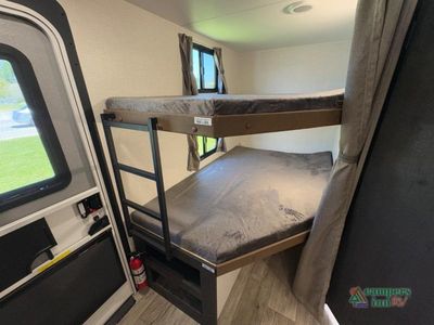 2026 Venture RV Sienna - Photo 31