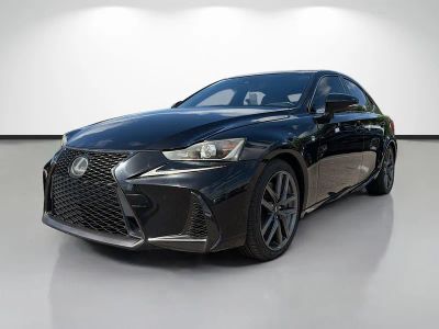 2018 Lexus IS — photo 7 view