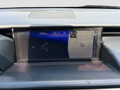 2018 Lexus IS — photo 28 view