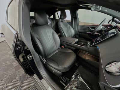 2023 Mercedes-Benz EQE - Photo 28