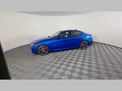 2025 Alfa Romeo Giulia — photo 40 view