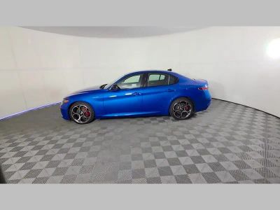 2025 Alfa Romeo Giulia — photo 38 view