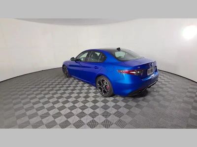 2025 Alfa Romeo Giulia — photo 35 view