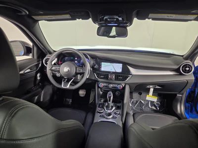 2025 Alfa Romeo Giulia — photo 22 view