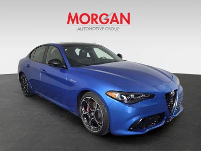 2025 Alfa Romeo Giulia — side profile view