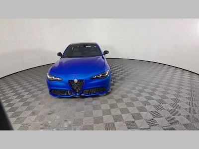 2025 Alfa Romeo Giulia — photo 43 view