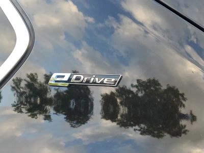2017 BMW X5 — detail view