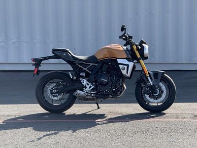 2026 Suzuki GSX-8T - Photo 6
