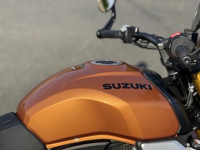 2026 Suzuki GSX-8T - Photo 8