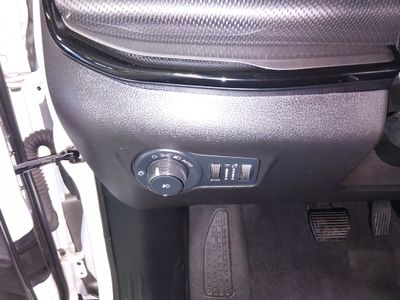 2023 Jeep Compass - Photo 13