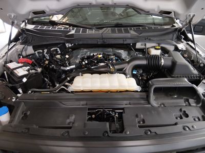2024 Ford F-150 — photo 9 view