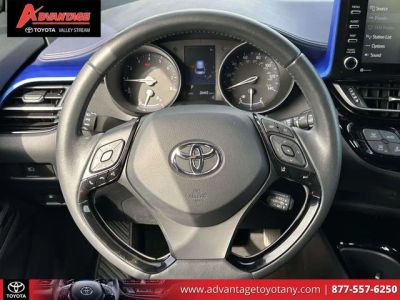 2022 Toyota C-HR - Photo 16