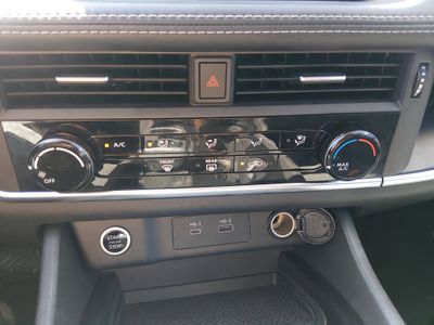 2023 Nissan Rogue - Photo 21
