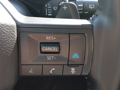 2025 Nissan Rogue - Photo 18