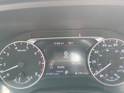 2025 Nissan Rogue - Photo 14
