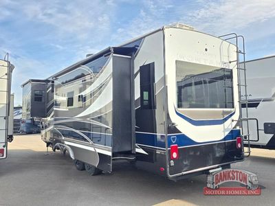 2026 Montana 3231CK - Photo 5